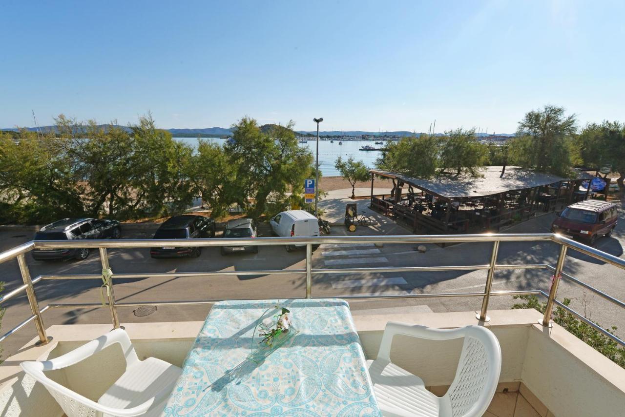 Apartman Lunga, Murter Exterior photo